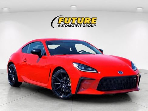 Used 2022 Toyota GR86 Premium w/ ALL Weather Mat Package (TMS) RWD image 1