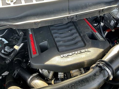 Used 2025 Ford F150 Raptor image 31