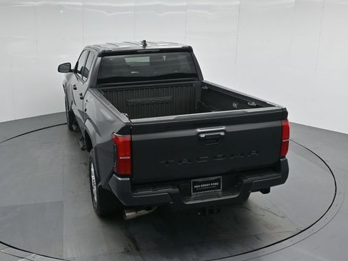 Used 2025 Toyota Tacoma SR5 image 37