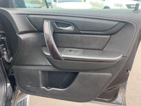 Used 2017 Chevrolet Traverse Premier w/ LPO, 'HIT The Road' Package FWD image 10