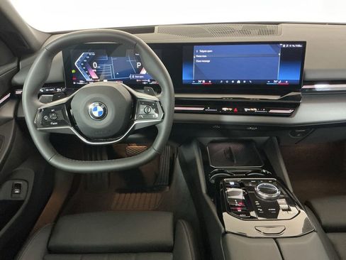 Certified 2024 BMW 530i w/ M Sport Package image 10