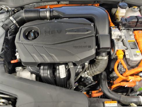 Used 2025 Hyundai Sonata SEL FWD image 30