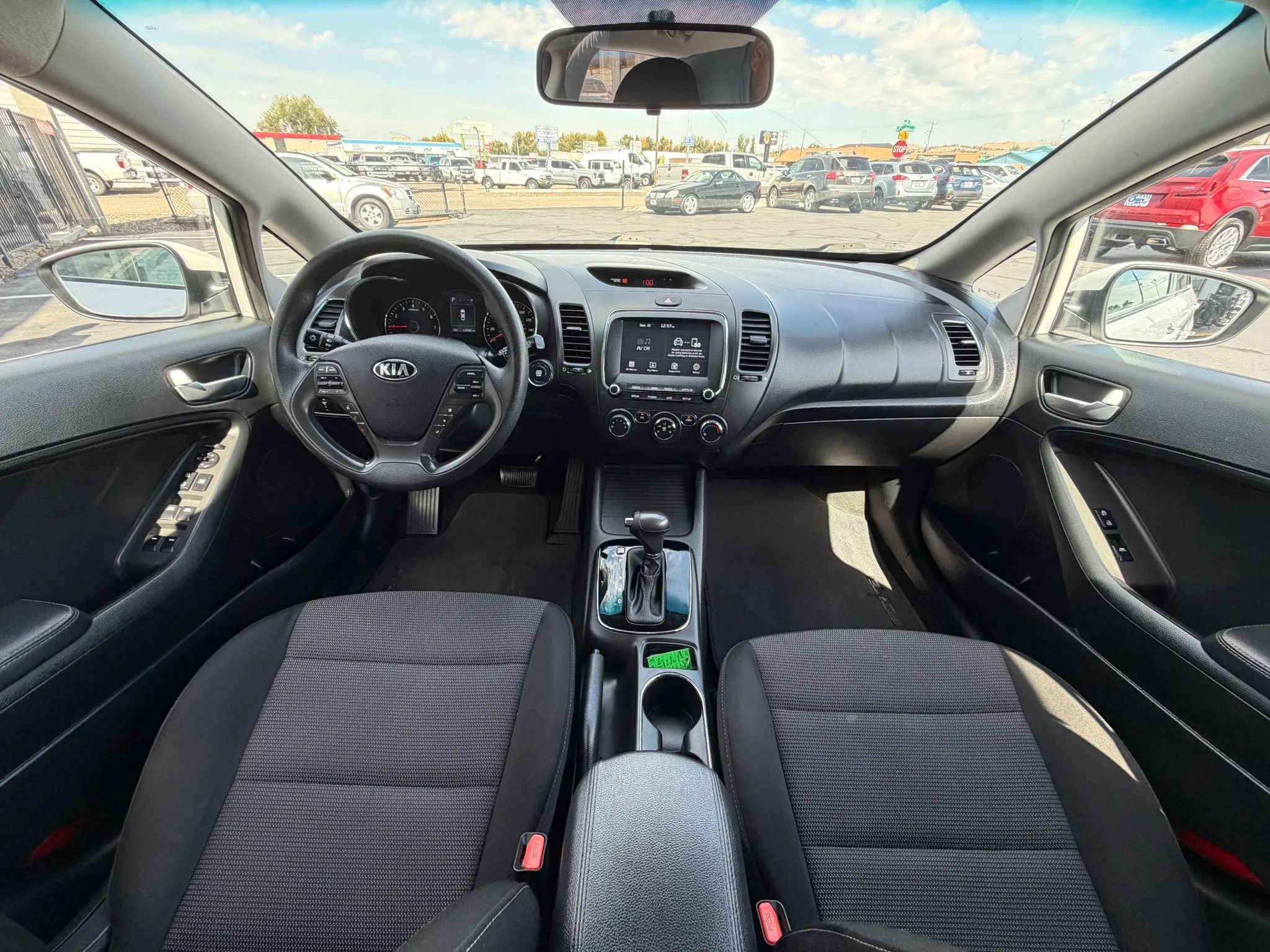 Used 2017 Kia Forte LX w/ LX Popular Plus Package FWD image 21