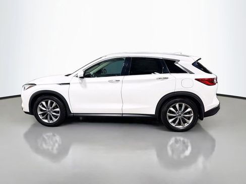 Used 2019 INFINITI QX50 Luxe w/ Cargo Package AWD/4WD image 10
