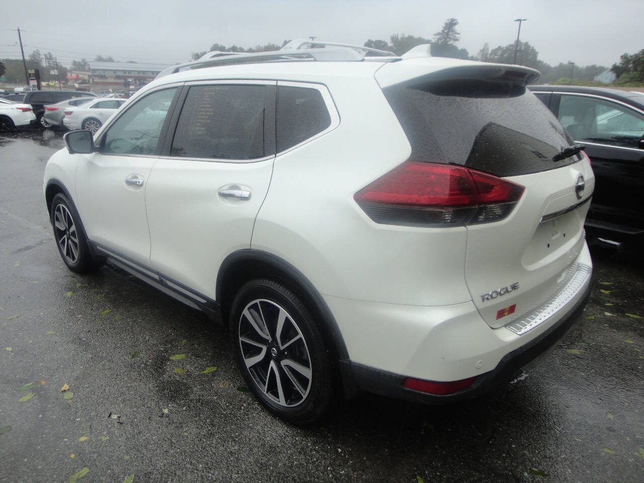 Used 2020 Nissan Rogue SL w/ Premium Package AWD/4WD image 6