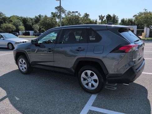 Certified 2024 Toyota RAV4 LE FWD image 6