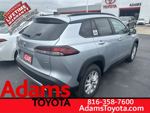 New 2026 Toyota Corolla Cross LE AWD/4WD image 2