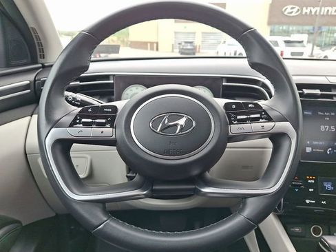 Used 2022 Hyundai Tucson SEL w/ Convenience Package AWD/4WD image 17