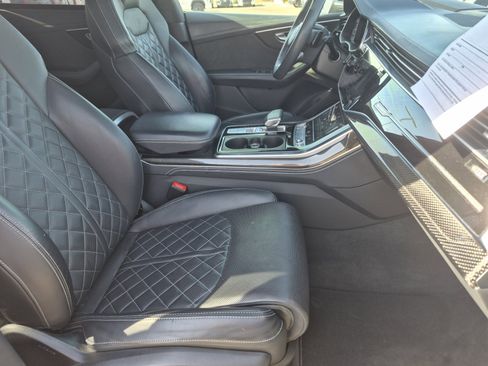Used 2020 Audi SQ8 Prestige AWD/4WD image 23