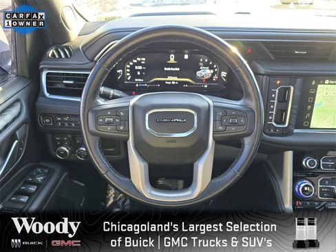 Used 2022 GMC Yukon XL Denali image 29