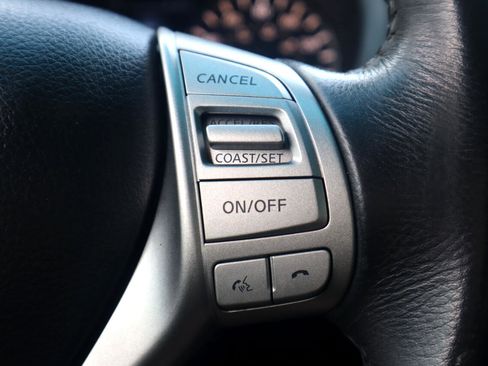 Used 2015 Nissan Altima 2.5 SV image 60