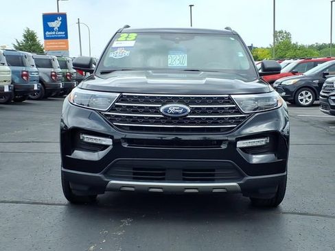 Certified 2023 Ford Explorer XLT w/ Equipment Group 202A AWD/4WD image 2