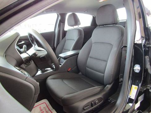 Used 2023 Chevrolet Malibu LT FWD image 17