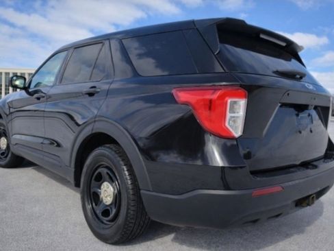 Used 2021 Ford Explorer 4WD Police Interceptor image 5