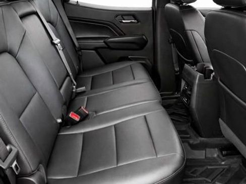 Used 2023 GMC Canyon Elevation w/ Elevation Premium Package AWD/4WD image 11