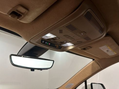 Used 2023 Cadillac XT5 Sportv w/ Platinum Package AWD/4WD image 12