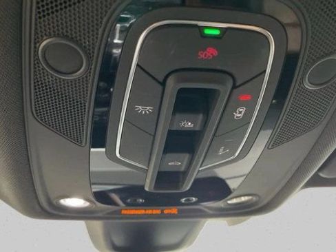 Used 2020 Audi Q5 Prestige image 16