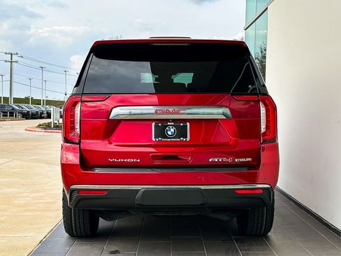Used 2024 GMC Yukon AT4 w/ Technology Package image 6