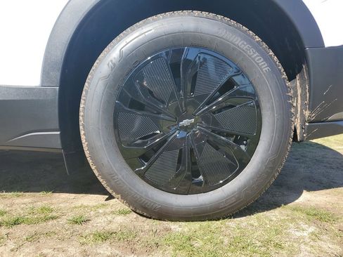 Used 2026 Chevrolet Blazer EV LT w/ Midnight/Sport Edition image 5