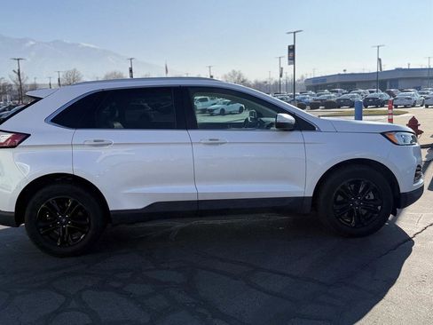 Used 2019 Ford Edge SEL w/ Equipment Group 201A image 6