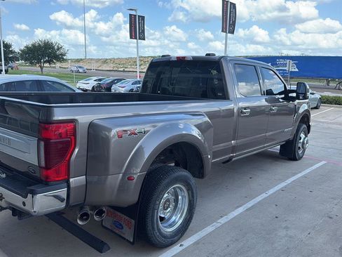 Used 2022 Ford F350 King Ranch w/ King Ranch Ultimate Package AWD/4WD image 5