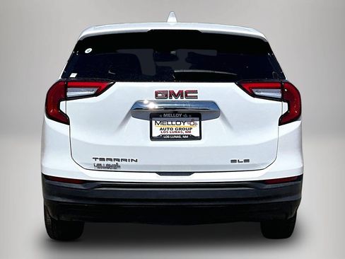 Certified 2024 GMC Terrain SLE FWD image 5