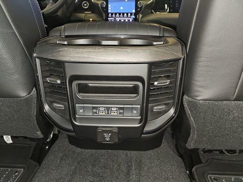 New 2026 RAM 3500 Limited image 33