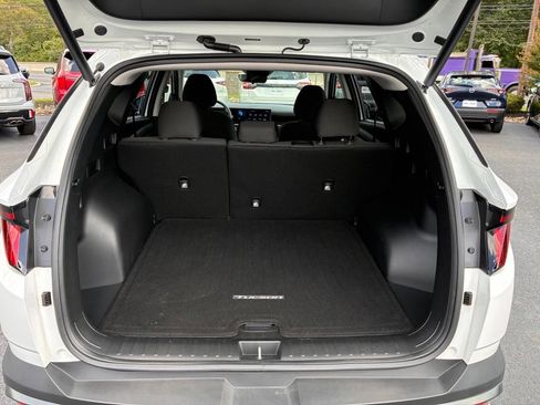 Used 2025 Hyundai Tucson SEL AWD/4WD image 12