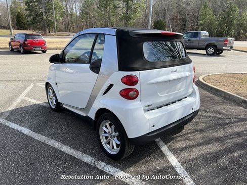 Used 2009 smart fortwo passion image 5