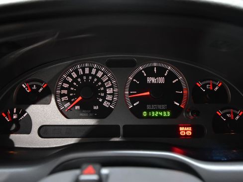 Used 2003 Ford Mustang Mach 1 image 24