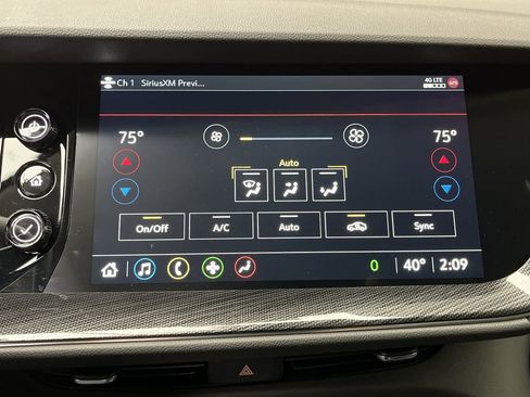 Certified 2023 Buick Envision Essence image 20