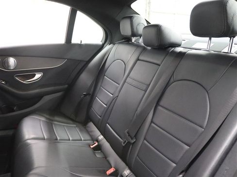 Used 2019 Mercedes-Benz C 300 4MATIC Sedan image 11