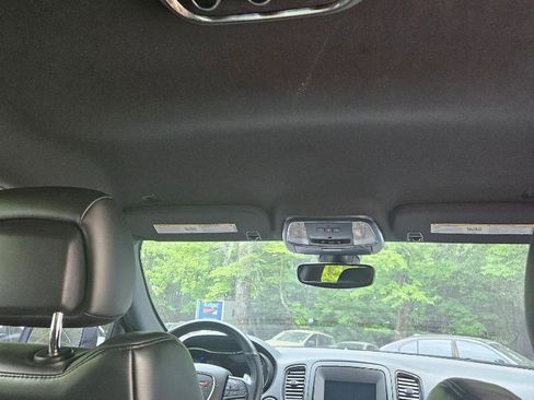 Used 2019 Dodge Durango GT image 29