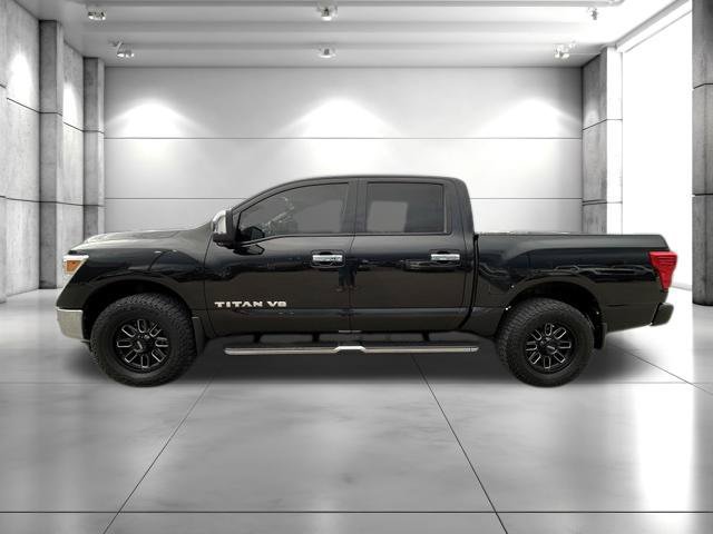Used 2018 Nissan Titan SL w/ Chrome Package AWD/4WD image 5
