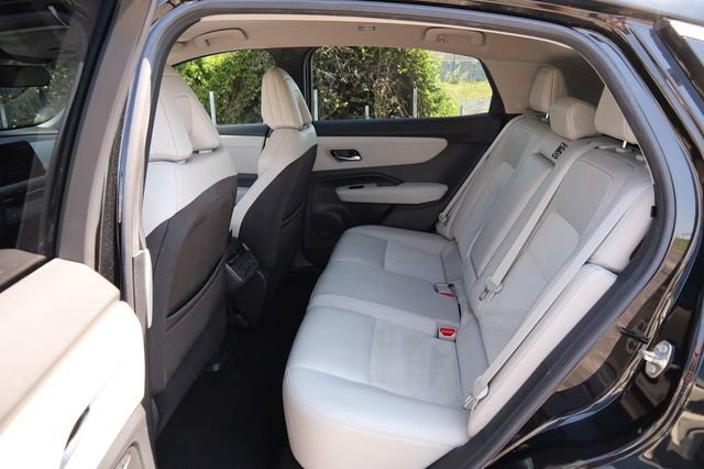 Used 2023 Nissan Ariya FWD image 9