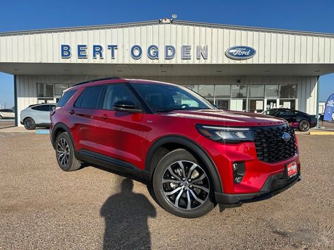 New 2026 Ford Explorer ST-Line RWD image 1