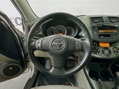 Used 2011 Toyota RAV4 Limited image 13