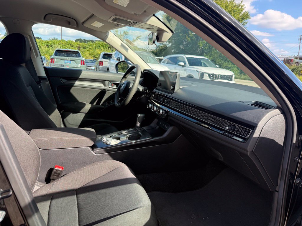 Used 2025 Honda Civic LX image 22