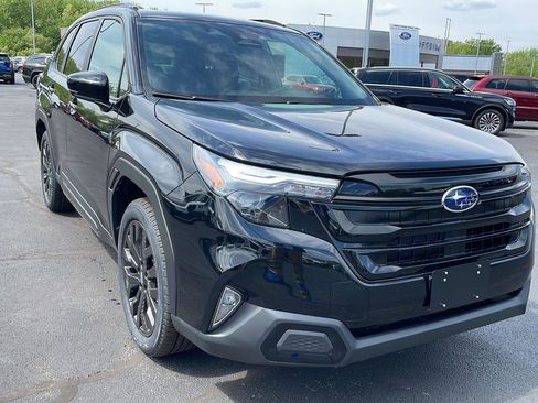 New 2026 Subaru Forester Sport w/ Onyx Edition AWD/4WD image 7