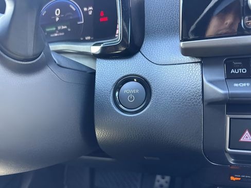 Used 2026 Toyota Camry SE image 20