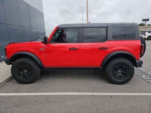 Used 2024 Ford Bronco Wildtrak AWD/4WD image 8