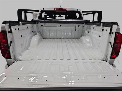 Certified 2022 Chevrolet Colorado LT w/ LT Convenience Package image 12