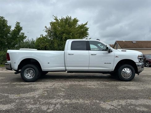 New 2026 RAM 3500 Laramie image 2