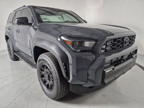 New 2026 Toyota 4Runner 4WD image 6