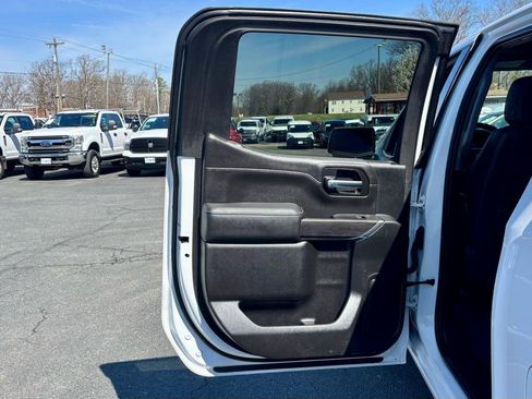 Used 2021 Chevrolet Silverado 1500 LTZ w/ LTZ Convenience Package II AWD/4WD image 16
