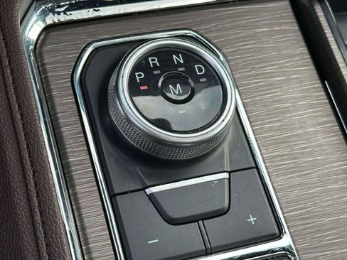 Certified 2024 Ford Expedition Limited image 28