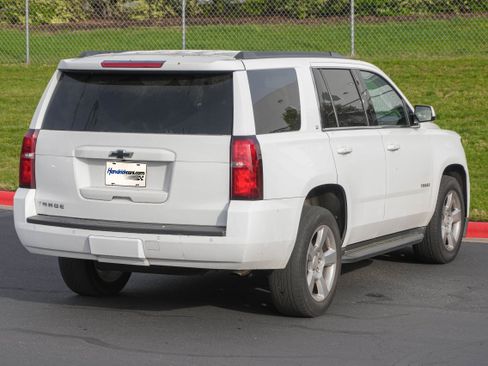 Used 2019 Chevrolet Tahoe LT image 9