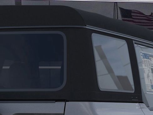 New 2025 Ford Bronco Base image 25