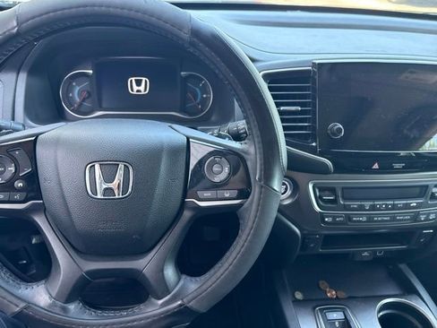 Used 2022 Honda Pilot EX-L image 4