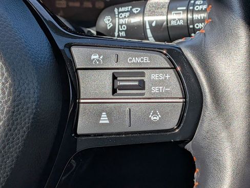 Used 2025 Honda HR-V Sport image 18